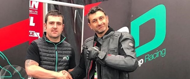 Barkın Bayoğlu kimdir nereli altın elbiseli adam neden öldü? - Resim: 1