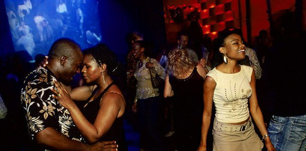 Kadınların erkekleri taciz ettiği ülke - Resim: 1