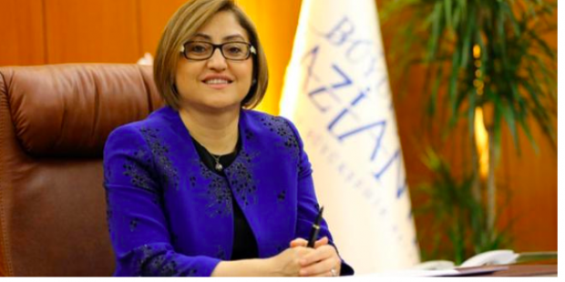 Fatma Şahin aslen nereli eşi İzzet Şahin ve çocukları kimdir? - Resim: 0