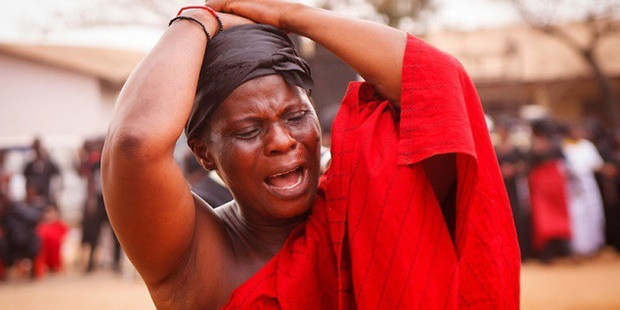 Dünyanın en hüzünlü mesleği! Ağlayarak para kazanan kadınlar - Resim: 1