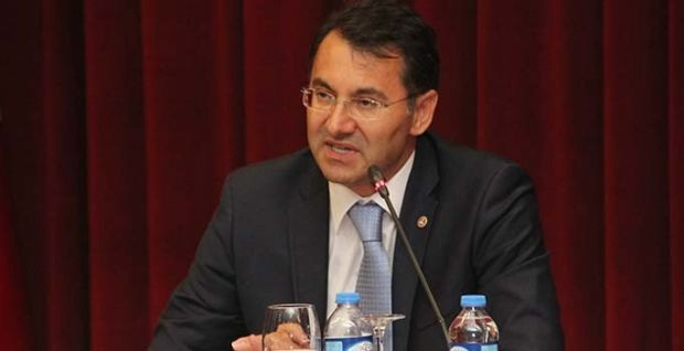 Abdullah Gül'ün atadığı Eski AYM Başkanvekili Alparslan Altan'a hapis cezası - Resim: 1