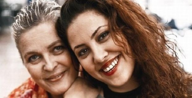 Nurseli İdiz  kaç yaşında ilk eşi ve çocukları kimdir? - Resim: 1