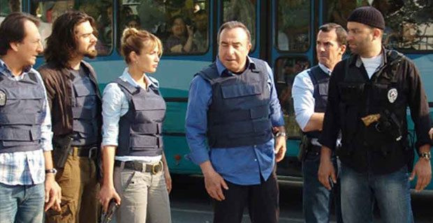 Arka Sokaklar'da zam isteyince 'kovuldu' - Resim: 2