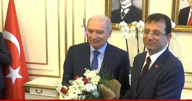 Ekrem İmamoğlu mazbatayı aldı işte o görüntüler - Resim: 1