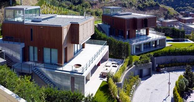 Türkan Şoray'ın 12 milyonluk sarayı parmak ısırtıyor - Resim: 1