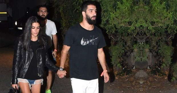 Arda Turan'dan doğacak bebeğine rekor fiyatta hediye! - Resim: 4