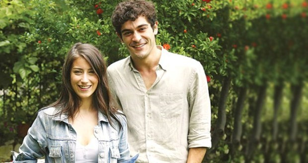 Shameless'in Fiona Gallegher'ına Hazal Kaya'dan sert cevap! - Resim: 2