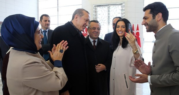 Emine Erdoğan'dan Murat Yıldırım'a: Ben de senin annenim! - Resim: 2