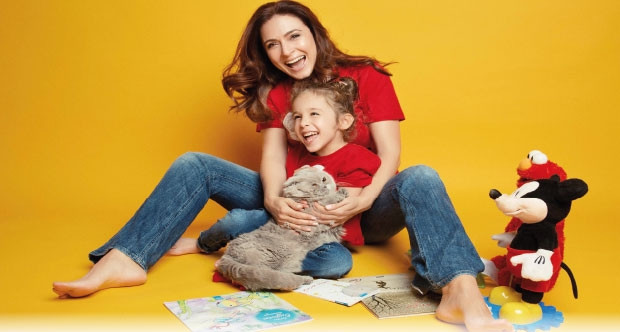 Ceyda Düvenci'den duygusal mesaj! "Sen benim kahraman kızımsın" - Resim: 2