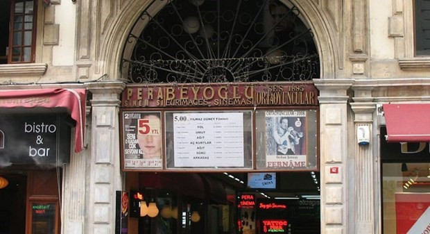 Nostaljık Beyoğlu Sineması kapanmıyor! - Resim: 4