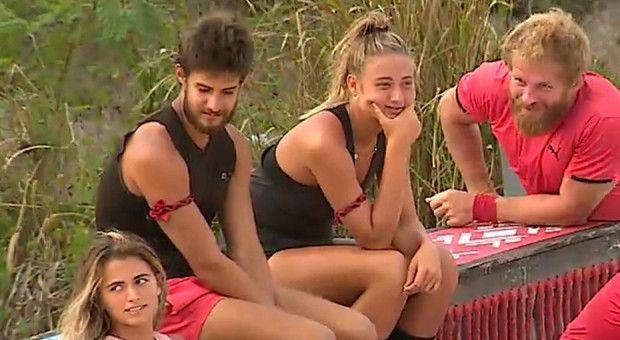 Survivor Batuhan Karacakaya'dan Aşk-ı Memnu'lu 'dolar' göndermesi! O sahneyi paylaştı - Resim: 1