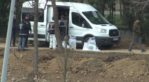 İstanbul TEM otoyolu kenarındaki tencereden patlayıcı çıktı - Resim: 0