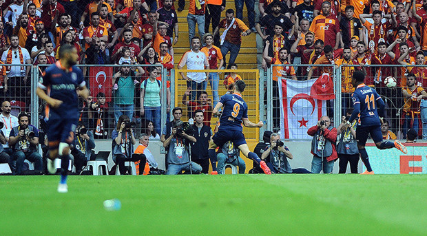 Galatasaray Başakşehir maçı golleri ve geniş özeti - Resim: 0