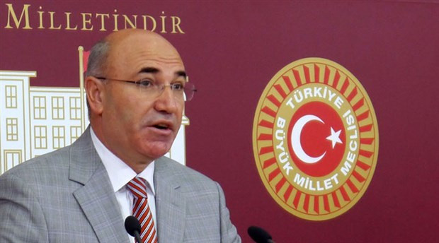 Mahmut Tanal aslen nereli kaç yaşında Mahmut Tanal eşi kimdir? - Resim: 0