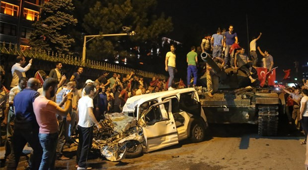 Sisi gibi darbe yapacaklar diye ihbar edince... - Resim: 3