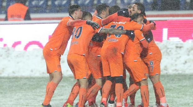 Başakşehir Bursaspor maçı golleri ve geniş özeti - Resim: 0