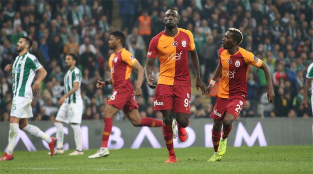 Bursaspor Galatasaray maçı golleri ve geniş özeti - Resim: 1