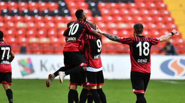 Denizlispor ve Gençlerbirliği Süper Lig'e yükseldi - Resim: 1