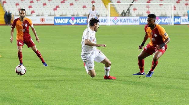 Sivasspor Galatasaray maçı golleri ve geniş özeti - Resim: 0