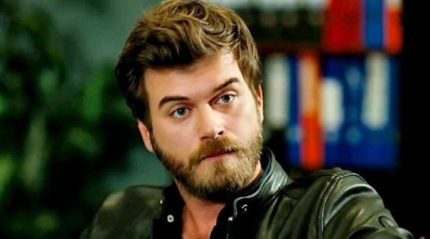 Kıvanç Tatlıtuğ'un takipçisi özür diledi - Resim: 3