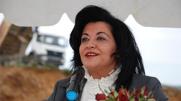 Esengül Civelek biyografisi Vali Esengül Civelek eşi ve çocukları kimdir? - Resim: 0