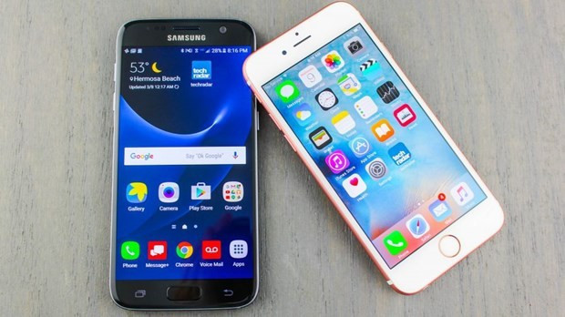 Galaxy S7  iPhone 6s hangisi daha iyi? - Resim: 1