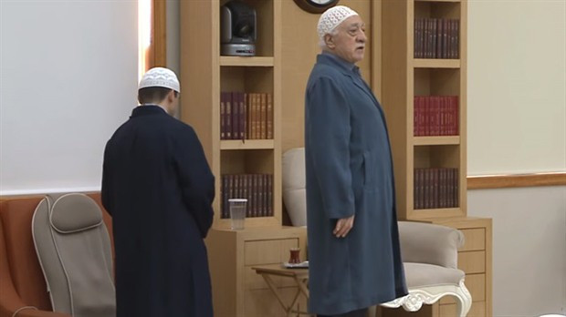 FETÖ'nün fotoğrafındaki bomba detay! - Resim: 4