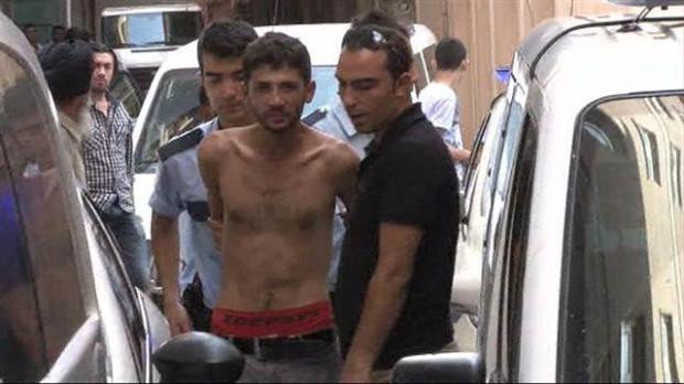 Taksim'de spatulalı dehşet - Resim: 1