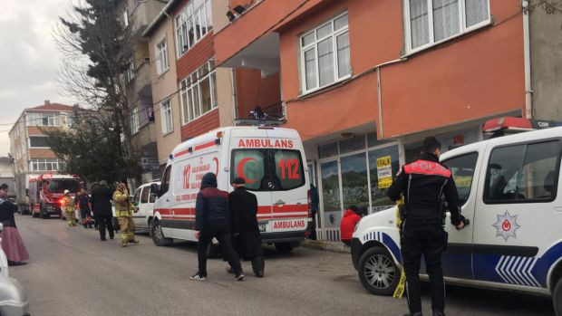 Sultanbeyli'de korkunç olay! Yaşlı kadının elbiseleri bir anda alev aldı - Resim: 0