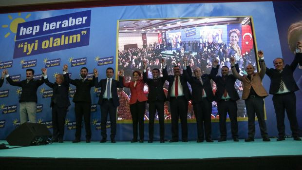 İYİ Parti İstanbul adaylarını İmamoğlu ile birlikte tanıttı - Resim: 2