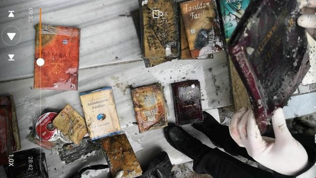 Balıkesir'de balıkçının oltasına takıldı - Resim: 0