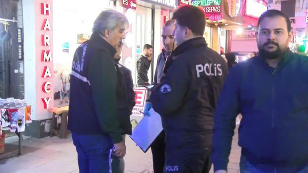 Bahçelievler'de 17 yaşındaki genç başından vurulmuş halde bulundu - Resim: 0