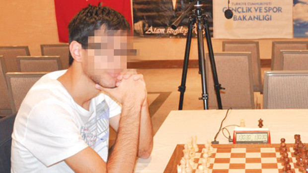 Boğaziçi öğrencisi Hızır sandığı seyyar satıcıya 70 bin TL'sini kaptırdı - Resim: 0