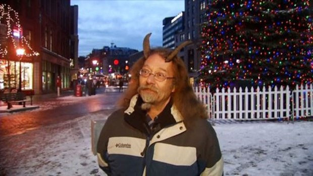 Boynuzlu rahip şaşkınlığı! ABD onu konuşuyor - Resim: 4