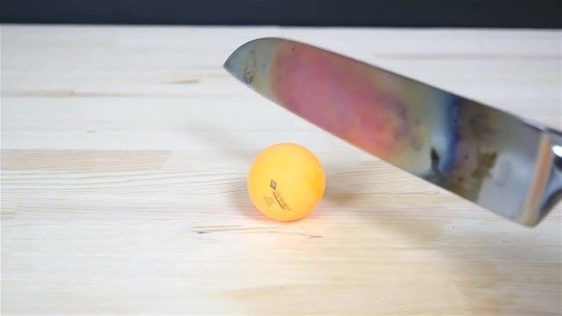 Kızgın bıçakla her şeyi kesen adam - Resim: 4