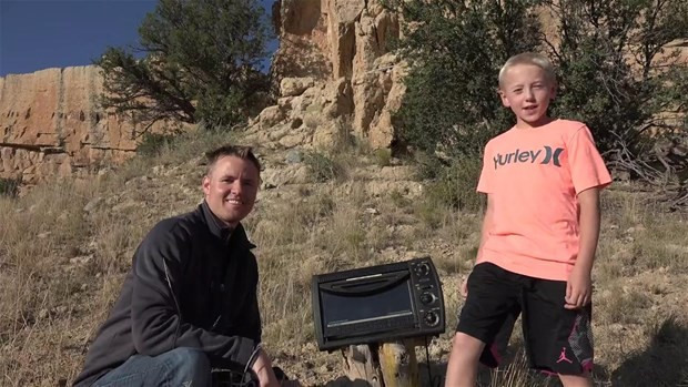 El bombasının içini görmek için bakın ne yaptı! - Resim: 1