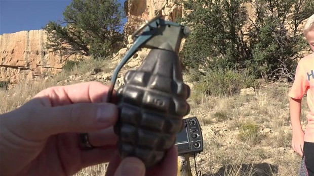 El bombasının içini görmek için bakın ne yaptı! - Resim: 3