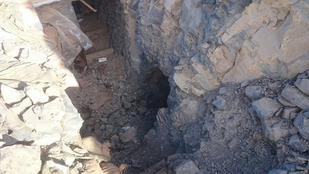 Teröristlerin telsiz konuşması: içlerinden birini vur! - Resim: 1