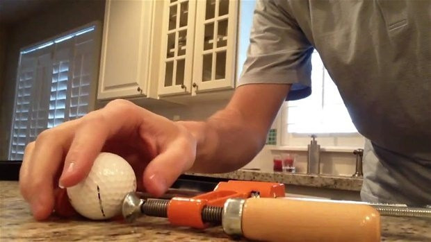 Golf topunun içinden bakın ne çıktı! - Resim: 2