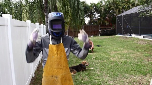 Karpuzun içine erimiş alüminyum dökülürse... - Resim: 2