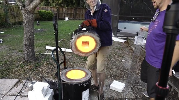 İPhone'u alıp alüminyumun içine attı! Bakın neler oldu - Resim: 2