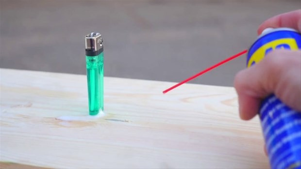 Çakmakların üzerine yapıştırıcı döküp ateş etti olanlar oldu! - Resim: 3