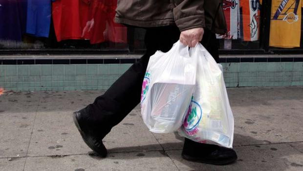 Plastik poşetlerin ücretli olacağı tarih - Resim: 2