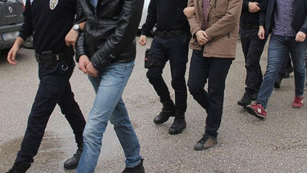 11 ilde eş zamanlı yabancı uyruklu kişilere operasyon! 161 şüpheliye gözaltı kararı - Resim: 0