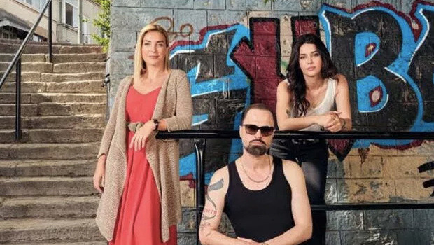 Mahkum ve Camdaki Kız’a reytinglerde nal toplattı o dizi zirveye mıh gibi çakıldı - Resim: 2