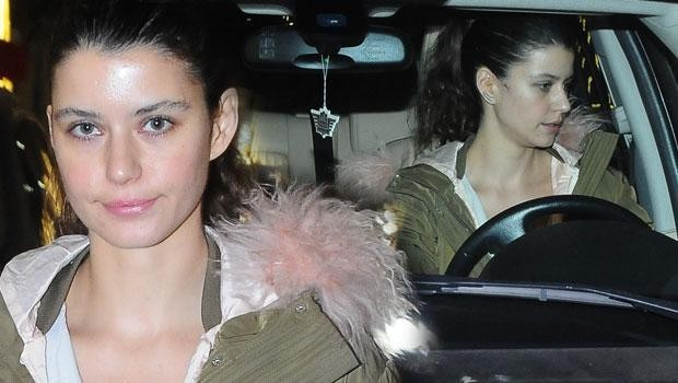 Beren Saat'in ağzını bıçak açmıyor - Resim: 1