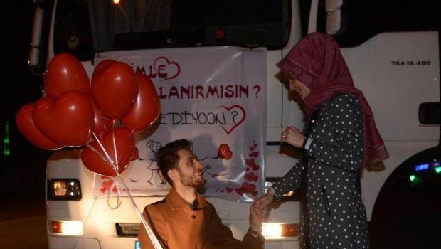 Konyalı gencin evlenme teklifi olay oldu! He ne diyon? - Resim: 2
