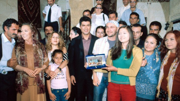 Asmalı Konak oyuncuları 14 yılda bakın nasıl değişti!  - Resim: 1