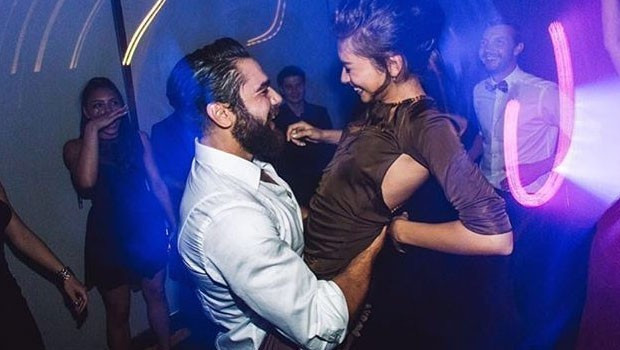 Bu pozu paylaştı! Sosyal medyayı karıştırdı - Resim: 1