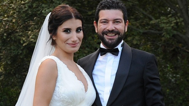 Ünlü şarkıcının yeni sevgilisi tanıdık çıktı! - Resim: 1